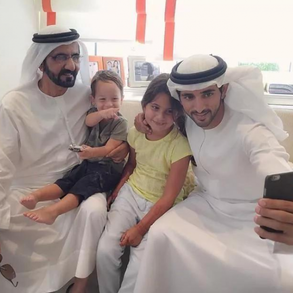 迪拜大王妃：20箱珠寶娶進門，生12子42年不露面，哈雅都沒她受寵