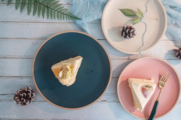 說話見人品，低谷見人性，金錢見人心