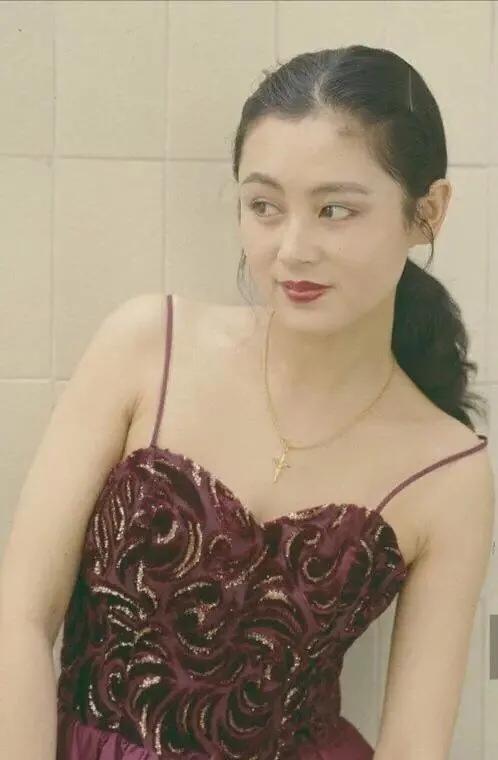 “童年女神”陳紅到底有多迷人？（多圖）