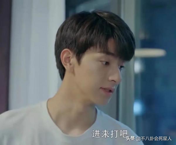 被鼻子拖累顏值的男星，彭于晏鼻頭凸，蘇有朋鼻翼又寬又扁