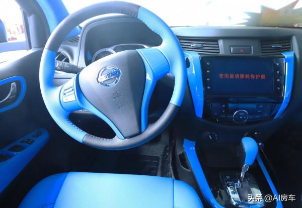 實拍日產越野房車！四驅2&period;5L&plus;7AT動力，配全套吃住功能，可下地庫