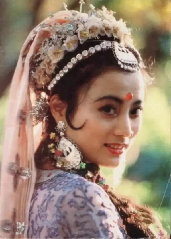 70.80.90年代的大陸女星,她們美得渾然天成風華絕代、國色天香 70.80.90年代的大陸女星,她們美得渾然天成風華絕代、國色天香