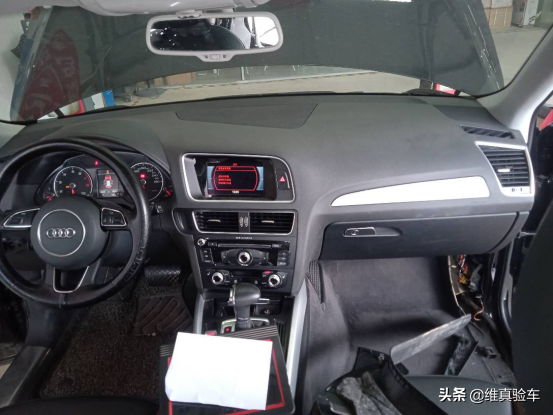 20萬買17年的奧迪Q5，檢測過程驚心動魄！檢測師：渾身傷痕