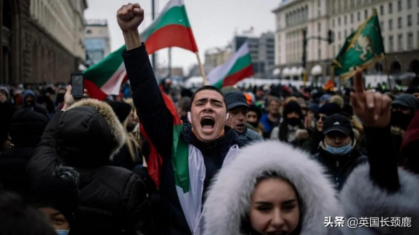 “英國日增10萬例不是夢！”各國開始禁飛英國！新增5.2萬例