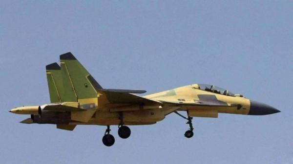 殲15電戰上艦亮相！中國航母戰力大幅提升，壓制五代機不再是空談