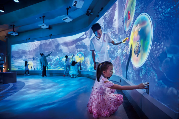 走進全息互動場館——石景山“ioi 海洋世界” 走進全息互動場館——石景山“ioi 海洋世界”