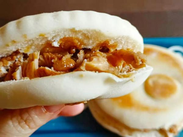 兒子參加運動會,做6種美食給他加油,他說:“媽媽,我不敢吃。” 兒子參加運動會,做6種美食給他加油,他說:“媽媽,我不敢吃。”