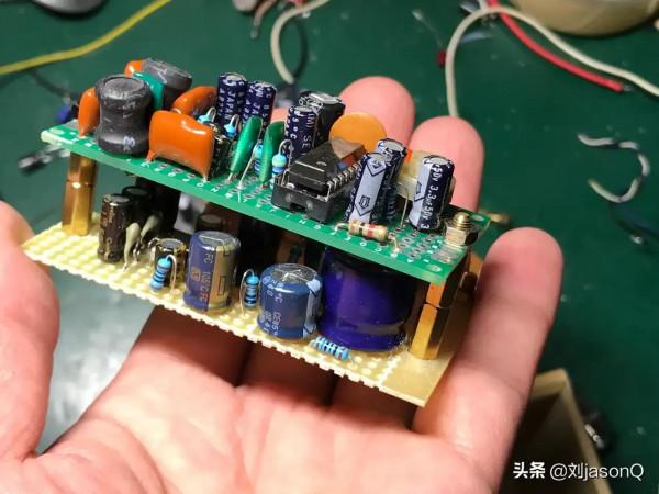 一臺袖珍FM立體聲收音機的製作