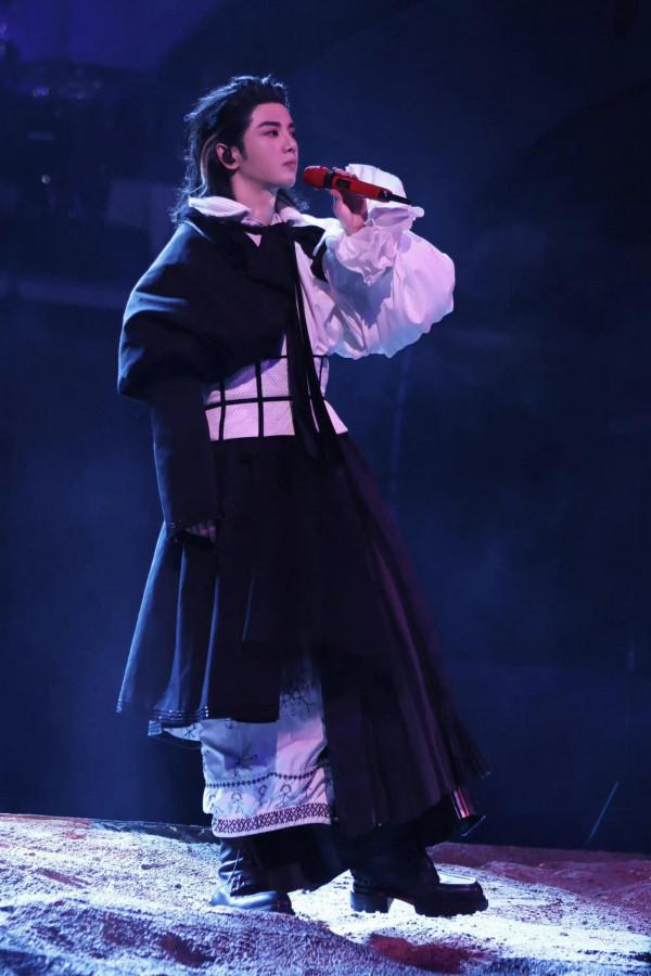 華晨宇演唱會完美收官，暖心細節感動無數人