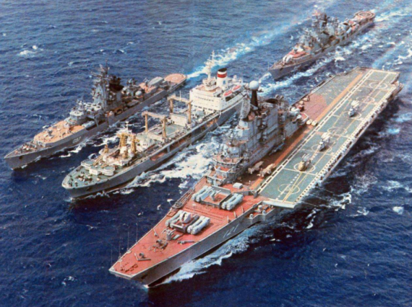 勃列日涅夫逝世，我方是否要參加葬禮？鄧公用一妙招緩和中蘇關係