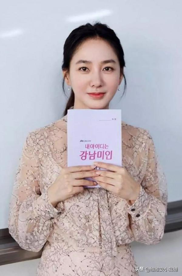 韓星樸珠美的面板絕了，近50歲憑顏值依舊登上熱搜，美得不像話