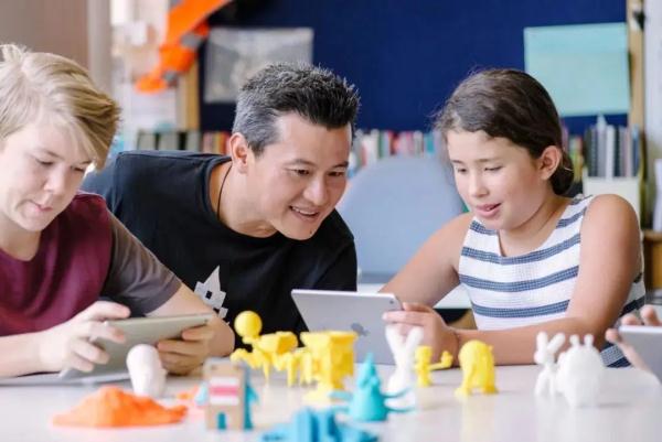 和孩子對話是培養批判性思維的最佳機制