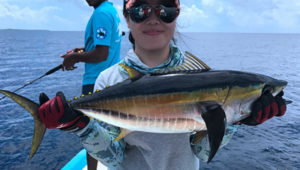 你釣到過最大的魚有多大?20斤?對我來說那叫魚餌 你釣到過最大的魚有多大?20斤?對我來說那叫魚餌