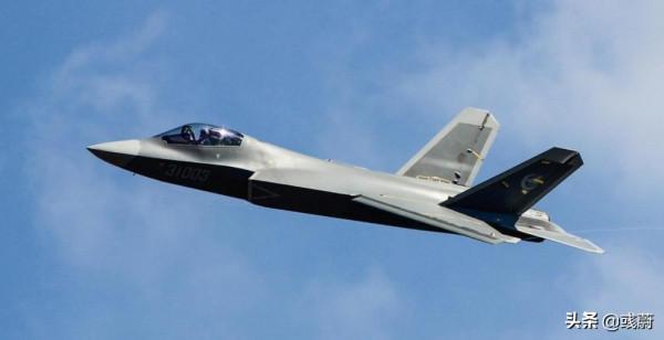殲35只有主彈艙，沒有格鬥彈艙的問題，這樣的天才設計可以嗎？