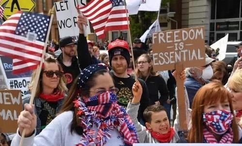 每6人就有1人感染新冠，死亡超85萬，為何美國社會還像沒事人一樣