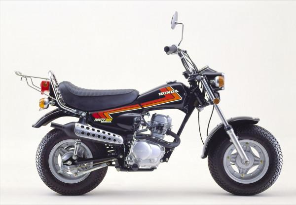 大人們嚮往的淘氣玩具——本田 DAX