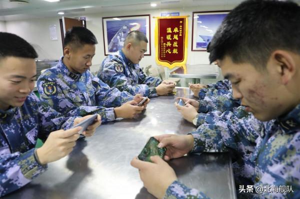 元旦假期如何過，快看西寧艦官兵10種玩法！