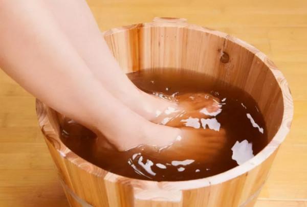 節節草是什麼?如果常用節節草泡腳,或可以解決很多問題 節節草是什麼?如果常用節節草泡腳,或可以解決很多問題