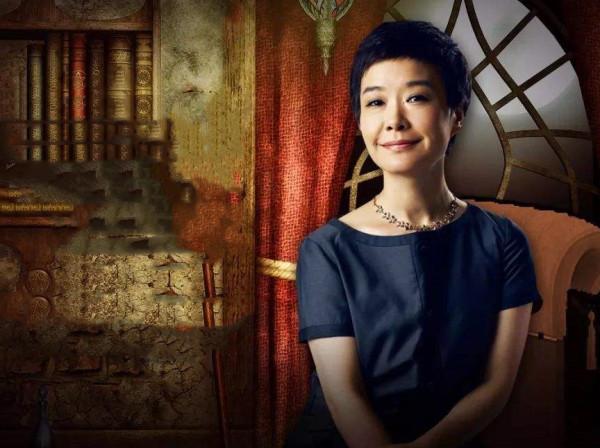 溫婉知性的王雪純，為“正大綜藝”奉獻青春，丁克29年背後有苦楚