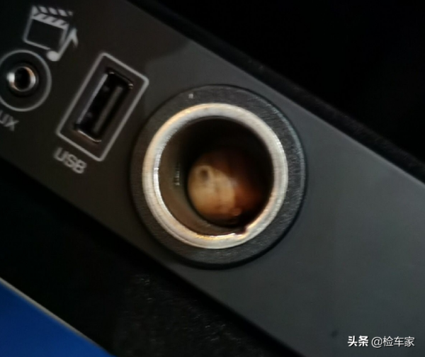 七年前的百萬級頂配捷豹XJ如今只要27萬?檢測後買家揚言砸店 七年前的百萬級頂配捷豹XJ如今只要27萬?檢測後買家揚言砸店