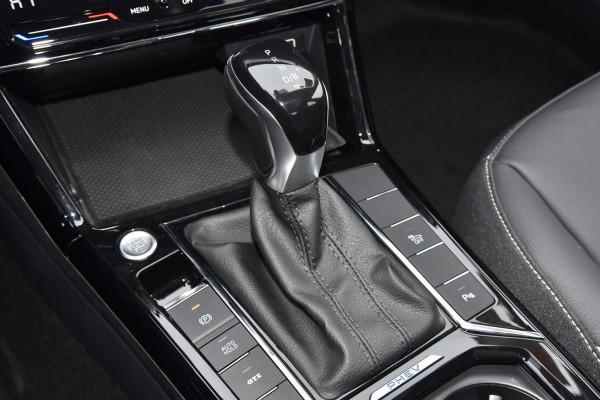 帕薩特PHEV是向新能源領域的轉變，還是結束燃油時代前的自救？