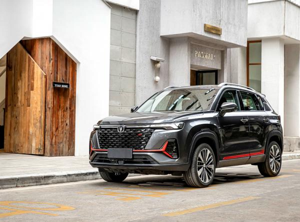 十萬元級別的年輕小鋼炮 吉利新款繽越與長安CS35PLUS誰更強？