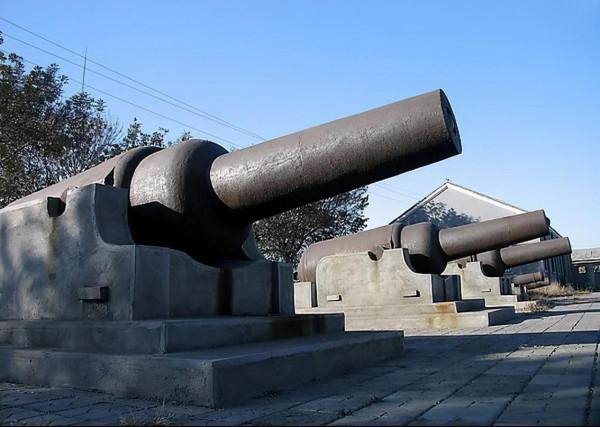 1859年，在咸豐進退失據時，僧格林沁力主抵抗獲大沽保衛戰的勝利