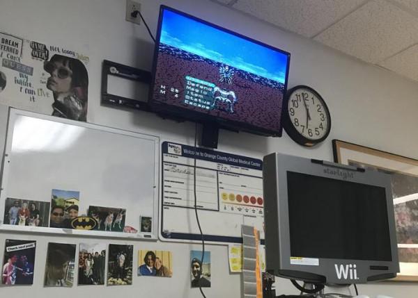 火災後昏迷兩週，家人們用遊戲將他喚醒