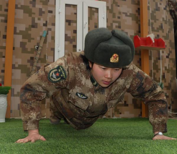 軍旅人生丨在喀喇崑崙勇敢追夢的坦克女兵