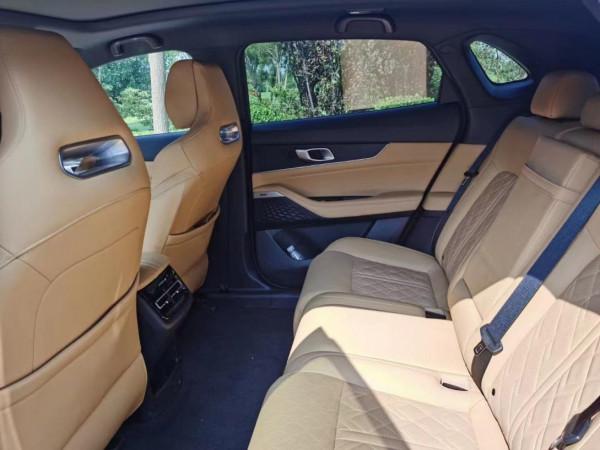 試駕長安UNI-K全輪驅動尊貴型 面子給足裡子夠硬 試駕長安UNI-K全輪驅動尊貴型 面子給足裡子夠硬