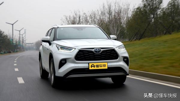 6座/7座SUV強強對話，大眾攬境和豐田漢蘭達誰表現更全面？