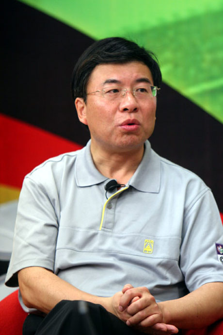 德轉列出足壇最貴的“席爾瓦”陣容,韓喬生看了肯定來勁 德轉列出足壇最貴的“席爾瓦”陣容,韓喬生看了肯定來勁