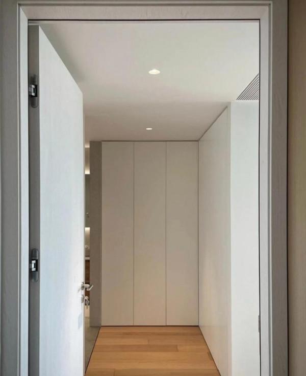 看完這個“整潔劃一”的家，治好了我的“強迫症”，光看看就很爽