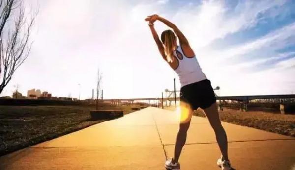 晨跑VS夜跑,哪個才更好? 晨跑VS夜跑,哪個才更好?