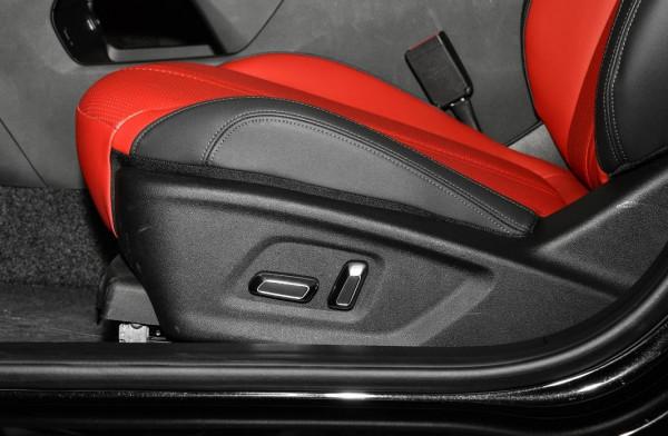 反覆思考，東風風神奕炫MAX選中配就行，動力強，省油，安全舒適