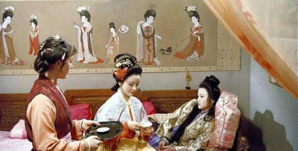 《紅樓夢》中秦可卿“託夢”王熙鳳到底是啥意思？