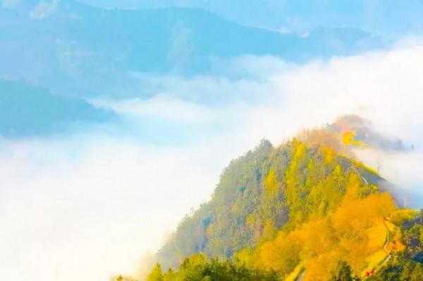 煙波浩渺李白湖,淳樸明澈杜甫湖——請你給山中玉湖起個雅名 煙波浩渺李白湖,淳樸明澈杜甫湖——請你給山中玉湖起個雅名