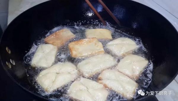 麵粉不要炸油條了,學會一種新吃法,吃著焦脆香甜,比糕點餅乾香 麵粉不要炸油條了,學會一種新吃法,吃著焦脆香甜,比糕點餅乾香