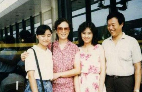 “海上花”鄔君梅,被日本巨星拋棄,嫁二婚老公,55歲被寵成公主 “海上花”鄔君梅,被日本巨星拋棄,嫁二婚老公,55歲被寵成公主