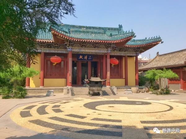 2022年到開封遊玩，一定到開封府去感受那“天下首府”的魅力