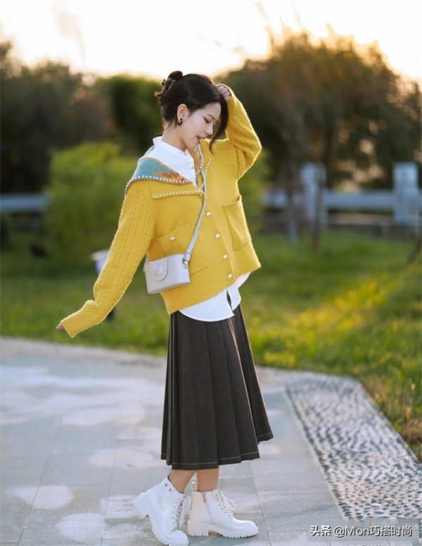 冬天別買太多衣服，有這“2靴3褲”就夠了，配羽絨服、大衣都好看