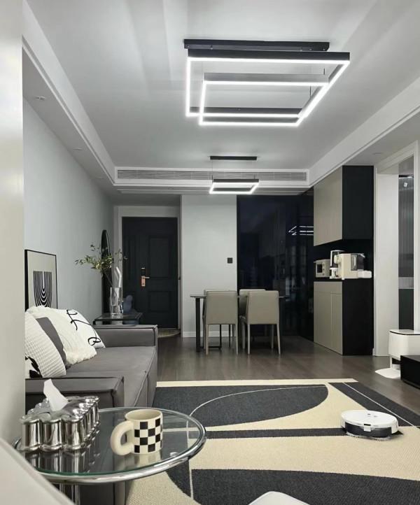 90後夫婦堅持&OpenCurlyDoubleQuote;窮裝&rdquo;，106㎡軟裝&plus;硬裝才花14W，網友：物超所值