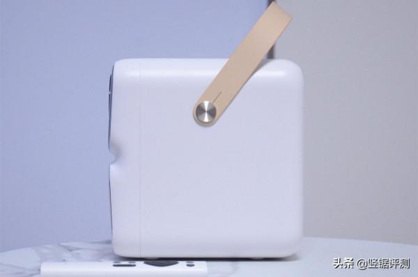 千元價格，體驗有些“超格”的智慧投影儀：萬播T6 Max深度評測