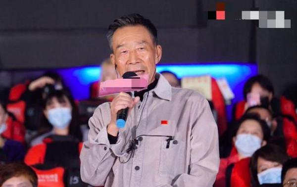 真不想他們老去，這9位大咖都老了，最大的71歲，最小的也59歲了