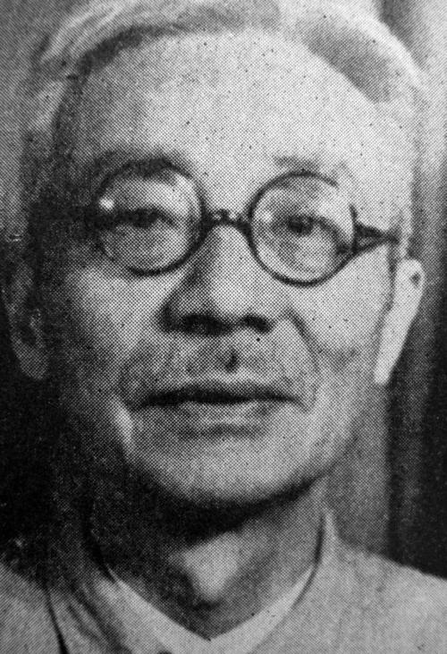 1955年衛立煌回到大陸,毛主席為何親自宴請?最後官至副國級 1955年衛立煌回到大陸,毛主席為何親自宴請?最後官至副國級