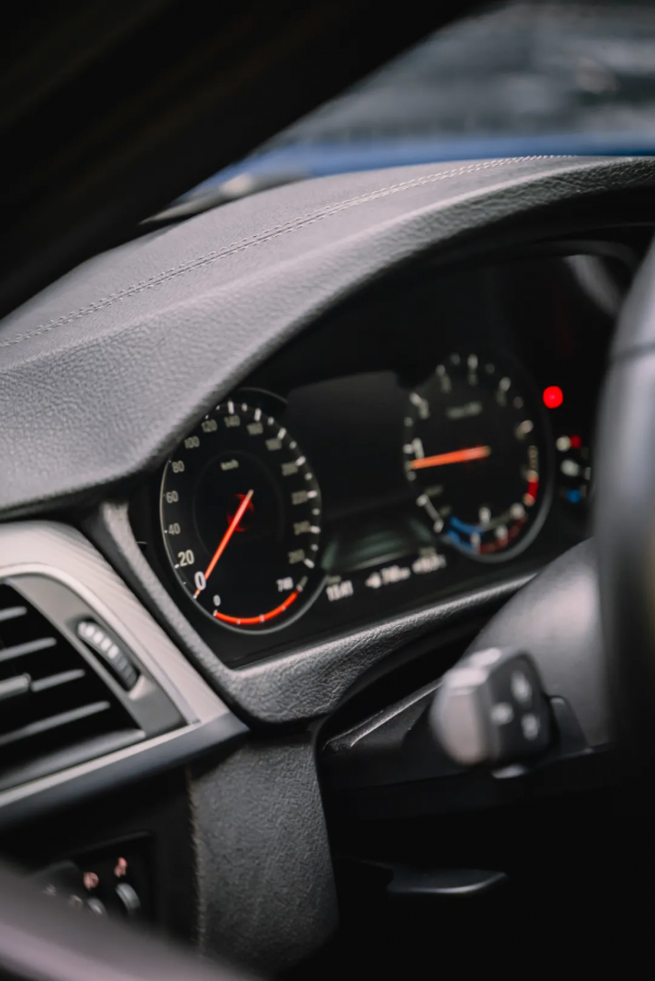 如果你買了新3系，千萬別試老3系