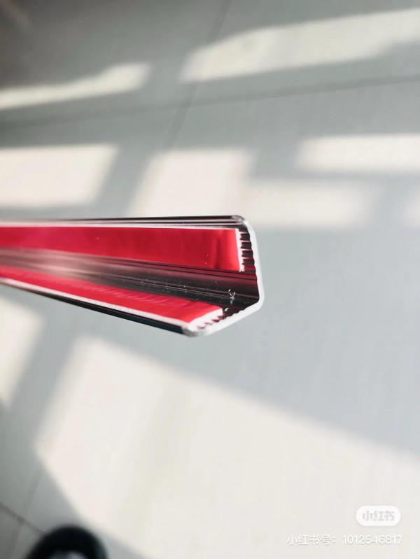 表面處理效果、工藝尺寸、裁切口處理（圓角、打磨）等，都很到位