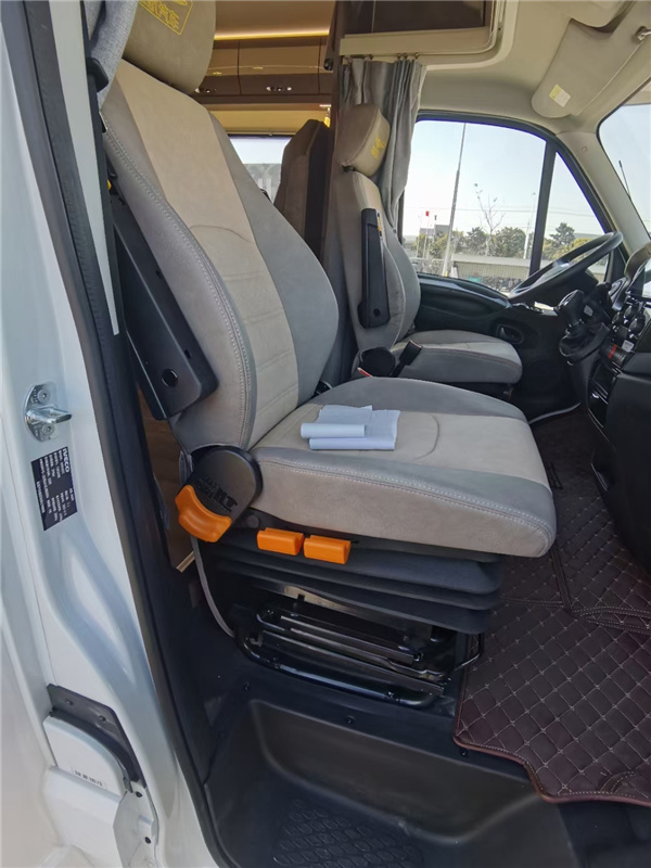 新款旌航依維柯雙拓展房車，彰顯中國房車十大品牌品質