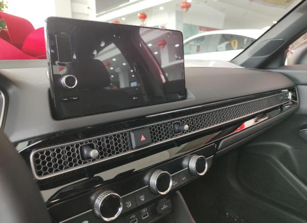 退步與進步一樣明顯，新思域這些改變你知道嗎？