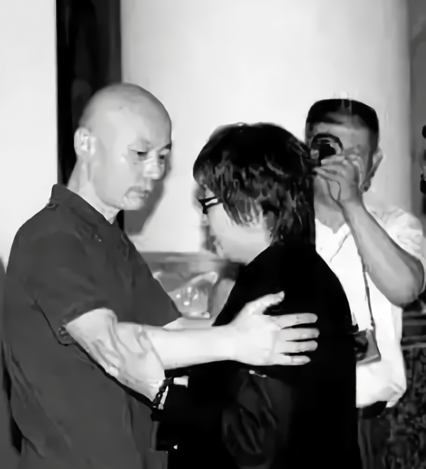 16年過去，那個說要幫傅彪養兒子的葛優，兌現承諾了嗎？